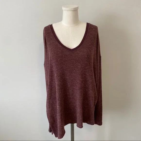 Aritzia Wilfred Sherbrooke V-Neck Shirt Sweater Maroon - Picture 4 of 10